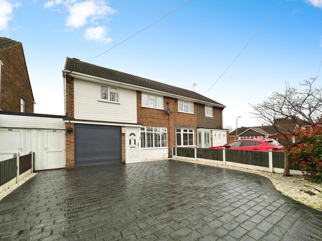 3 bedroom semidetached house for sale in Bellamy Lane, Wednesfield
