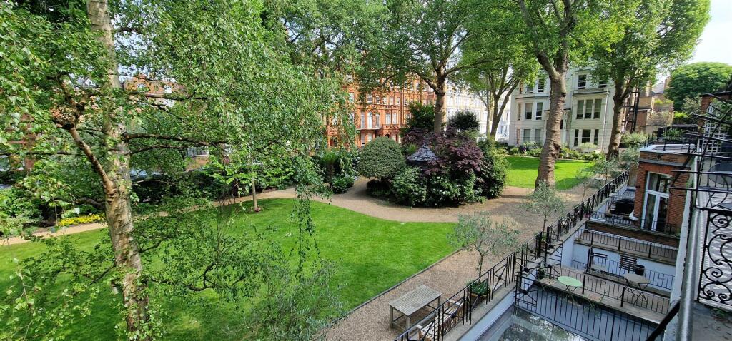 Main image of property: Gledhow Gardens, London