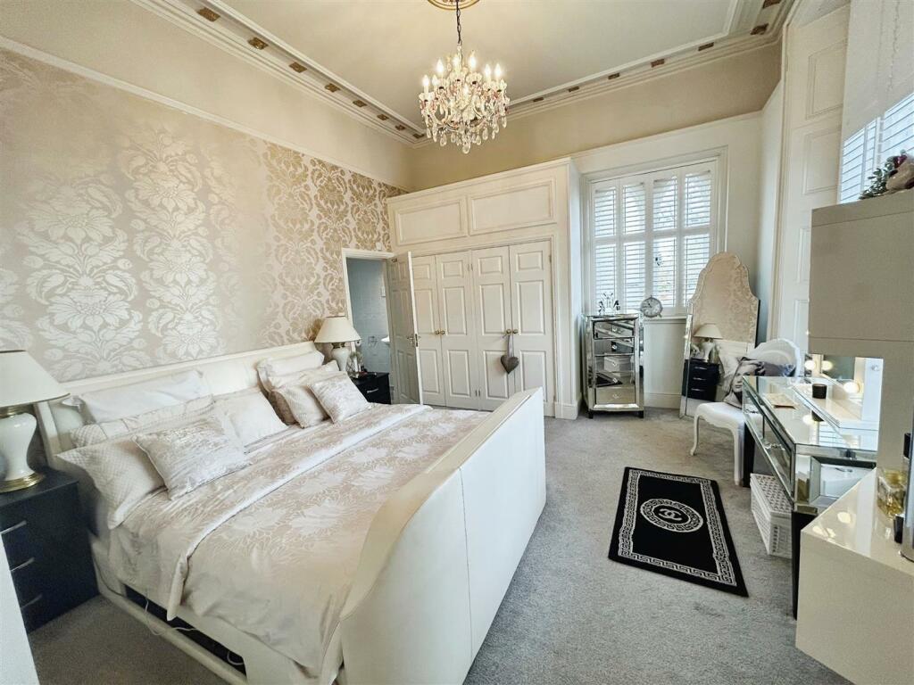 Additional property image - Wilhelmina Close, Leamington Spa