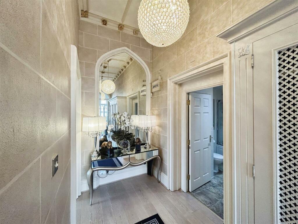 Additional property image - Wilhelmina Close, Leamington Spa
