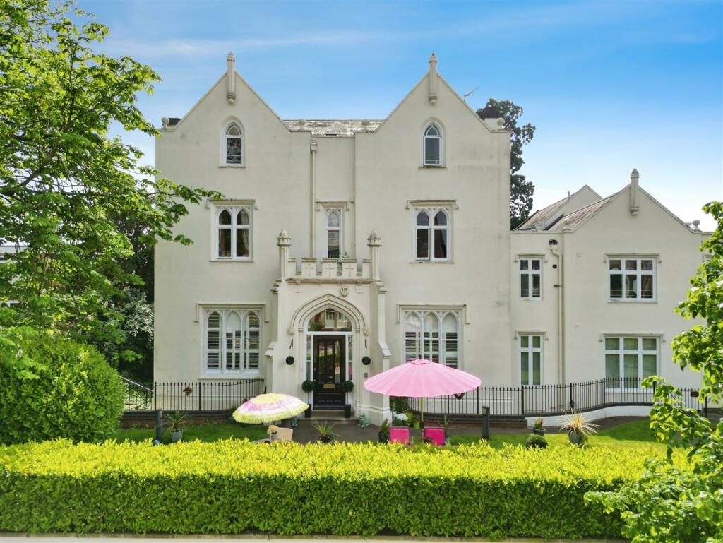 Additional property image - Wilhelmina Close, Leamington Spa