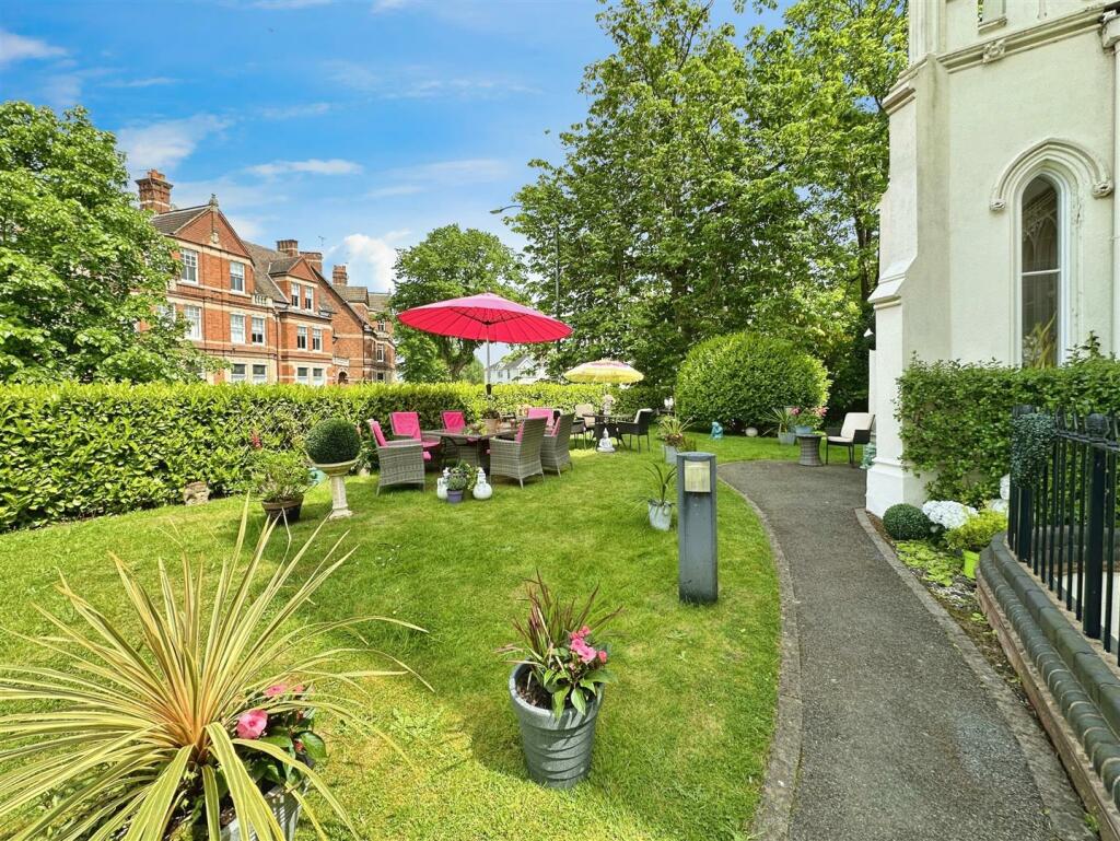 Additional property image - Wilhelmina Close, Leamington Spa