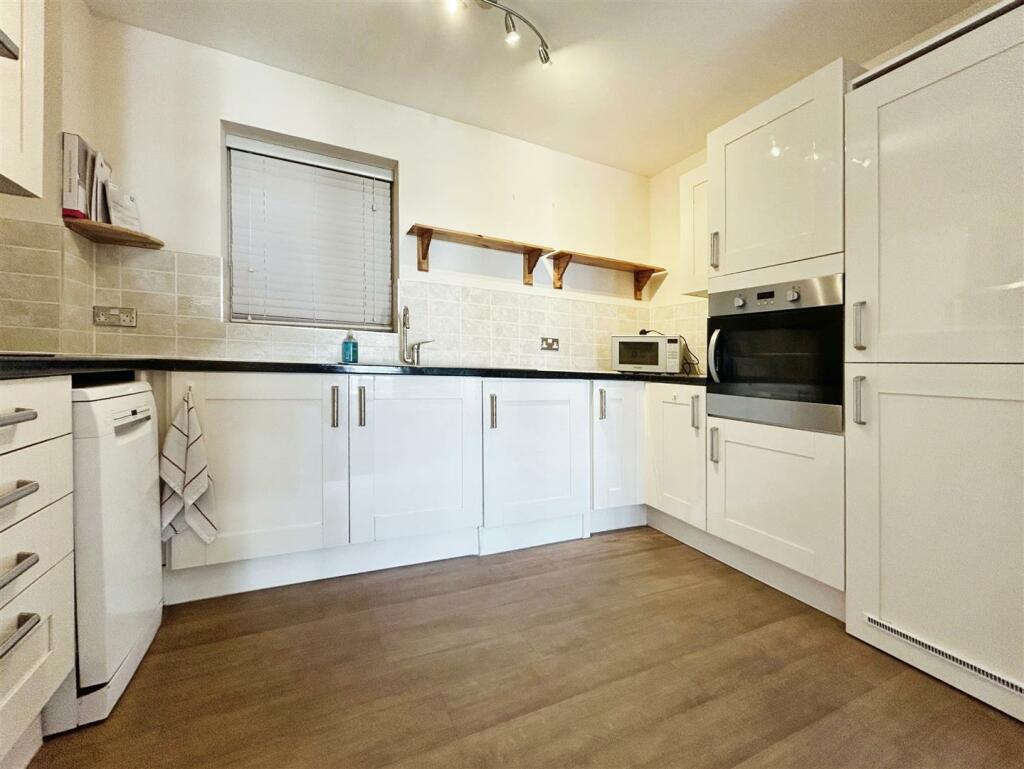 Additional property image - Queensway Court, Queensway, Leamington Spa