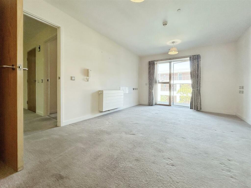 Additional property image - Queensway Court, Queensway, Leamington Spa