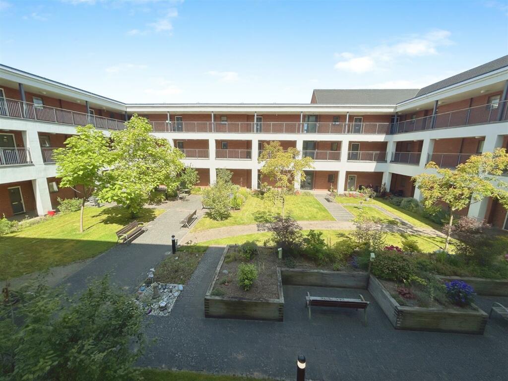 Additional property image - Queensway Court, Queensway, Leamington Spa