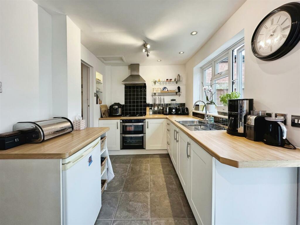 Additional property image - Gresham Avenue, Leamington Spa