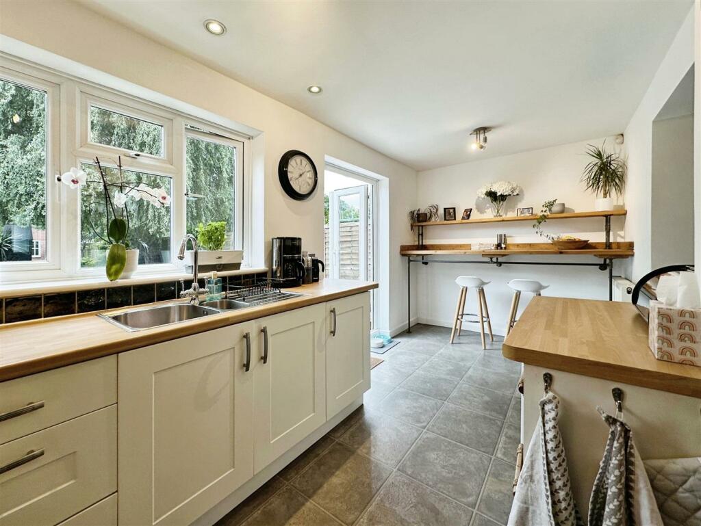 Additional property image - Gresham Avenue, Leamington Spa