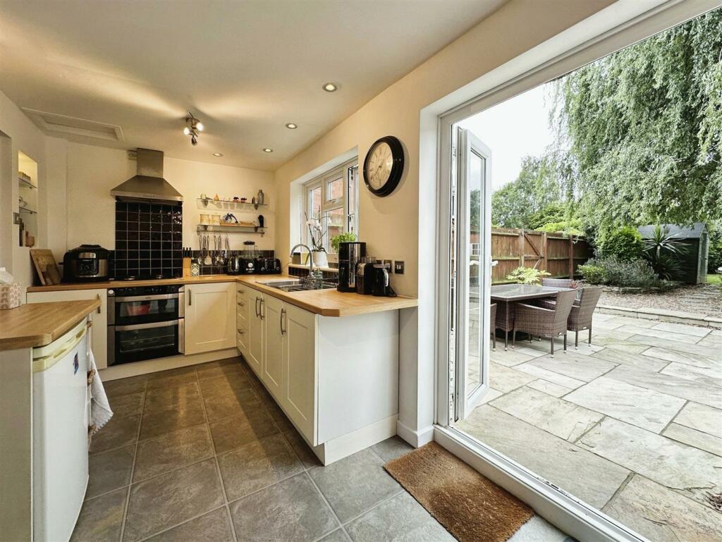 Additional property image - Gresham Avenue, Leamington Spa