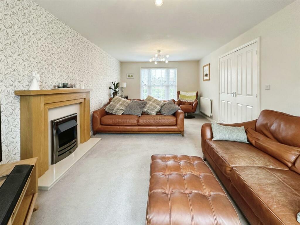 Additional property image - Canon Price Road, Barford, Warwick
