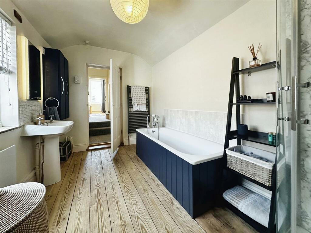 Additional property image - Leam Terrace, Leamington Spa