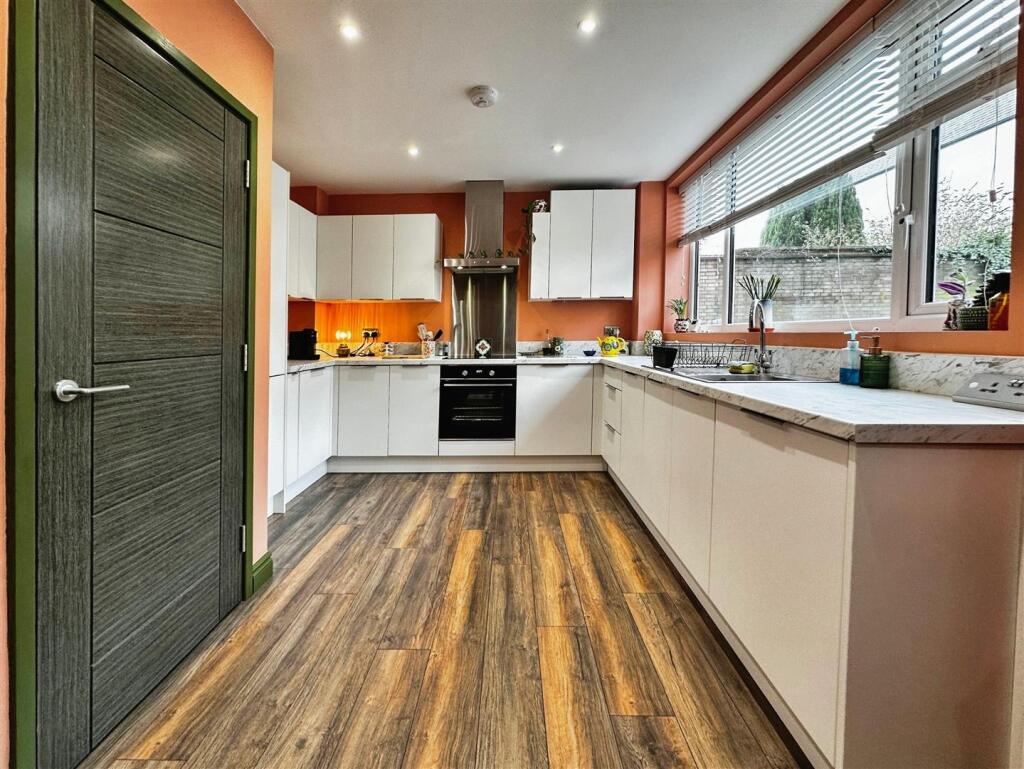 Additional property image - Clarendon Street, Leamington Spa