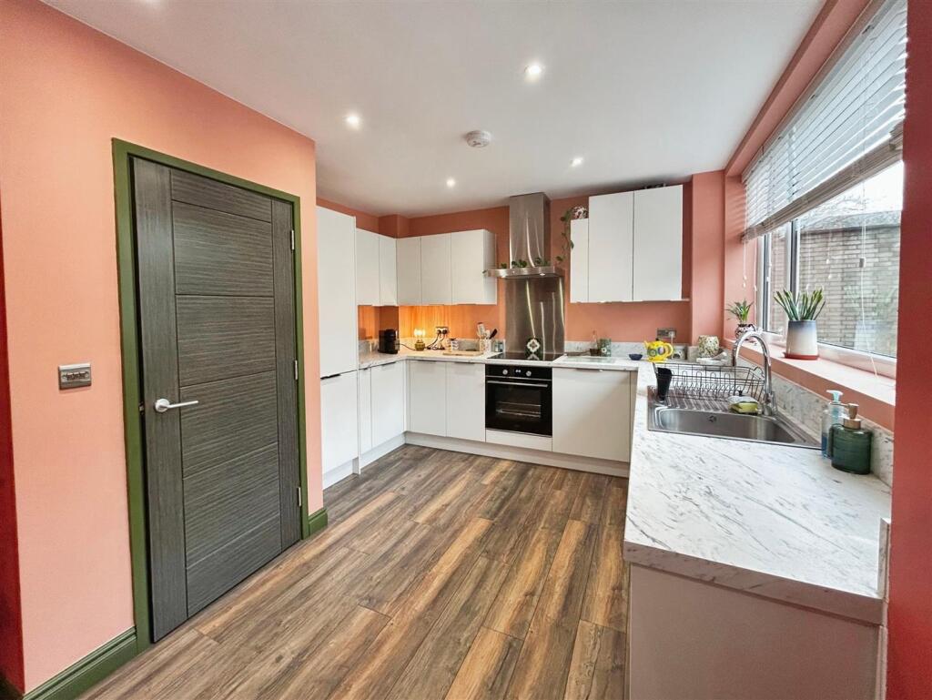 Additional property image - Clarendon Street, Leamington Spa