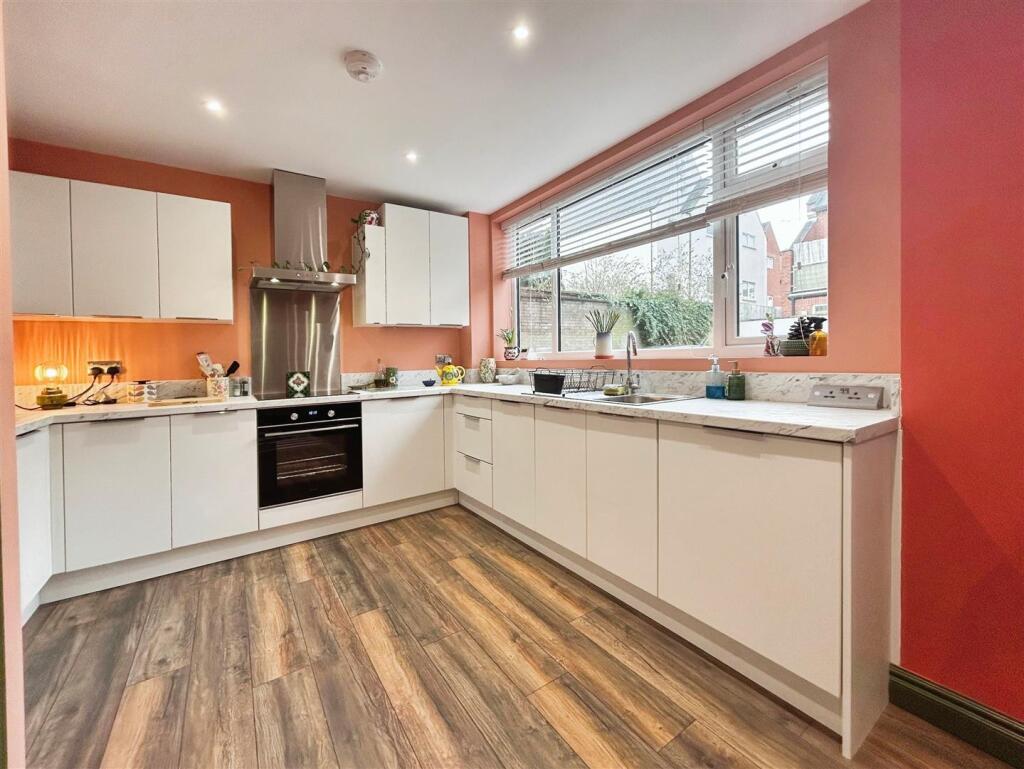 Additional property image - Clarendon Street, Leamington Spa