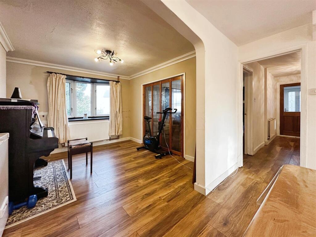 Additional property image - Manor Road, Harbury, Leamington Spa