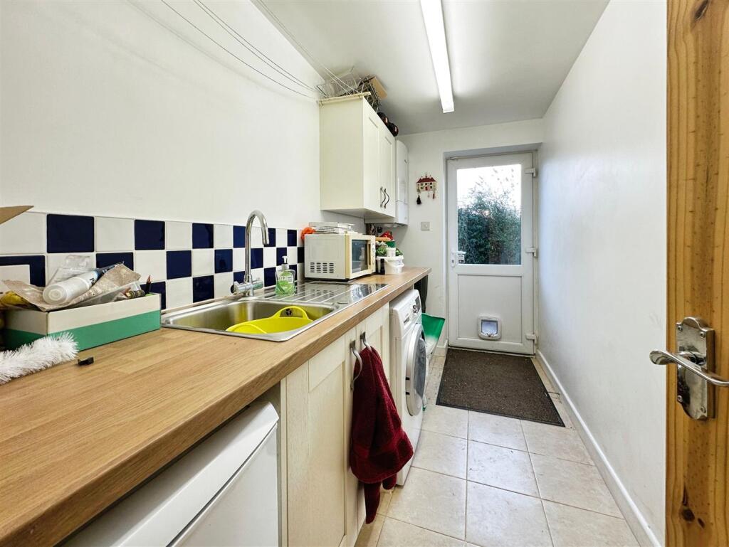 Additional property image - Manor Road, Harbury, Leamington Spa