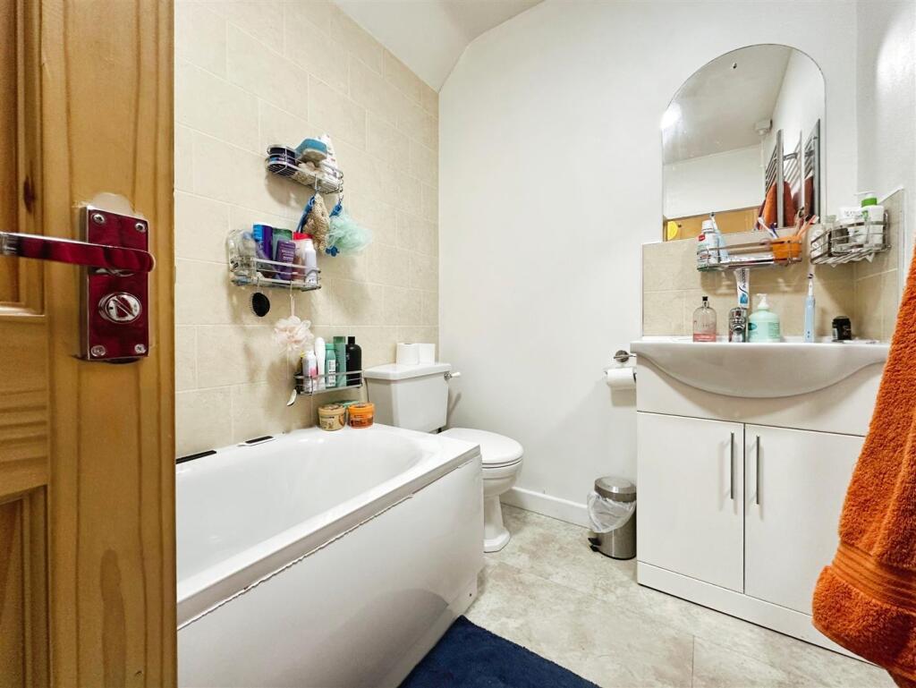 Additional property image - Manor Road, Harbury, Leamington Spa