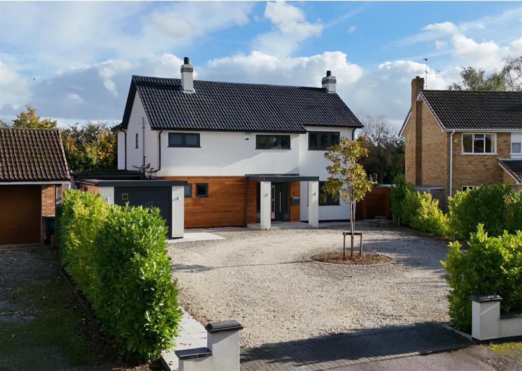 Main image of property: Myton Crescent, Warwick