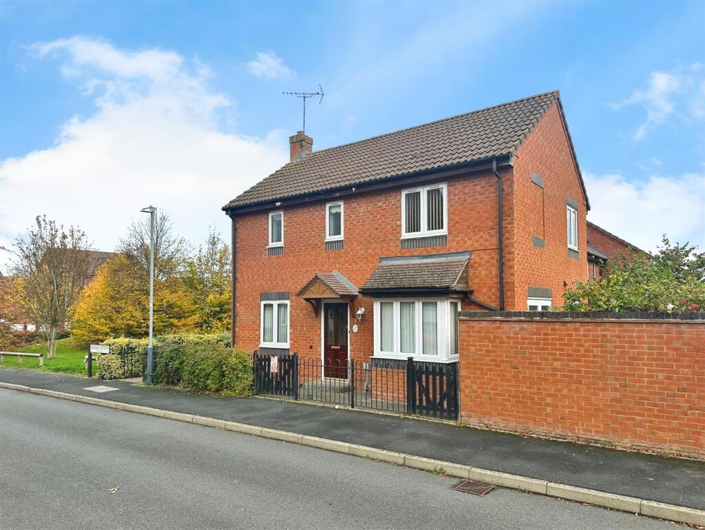Main image of property: Badgers Retreat, Leamington Spa