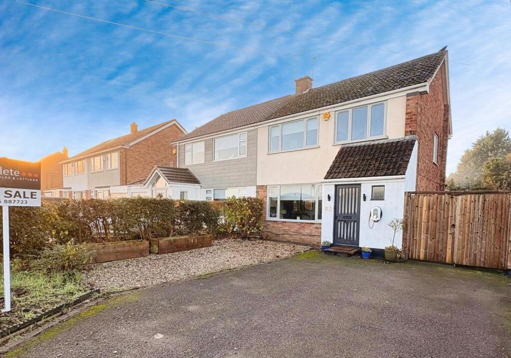 Main image of property: Kenilworth Road, Cubbington, Leamington Spa