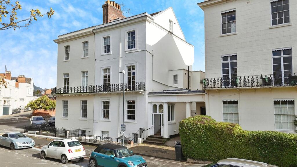Main image of property: Warwick Terrace, Leamington Spa