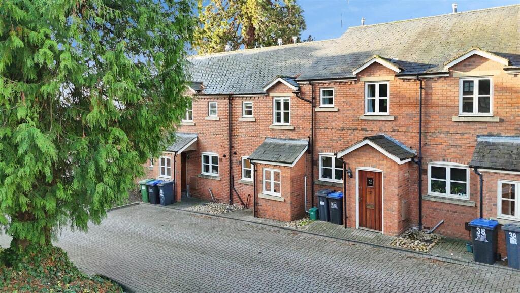 Main image of property: Copps Road, Leamington Spa