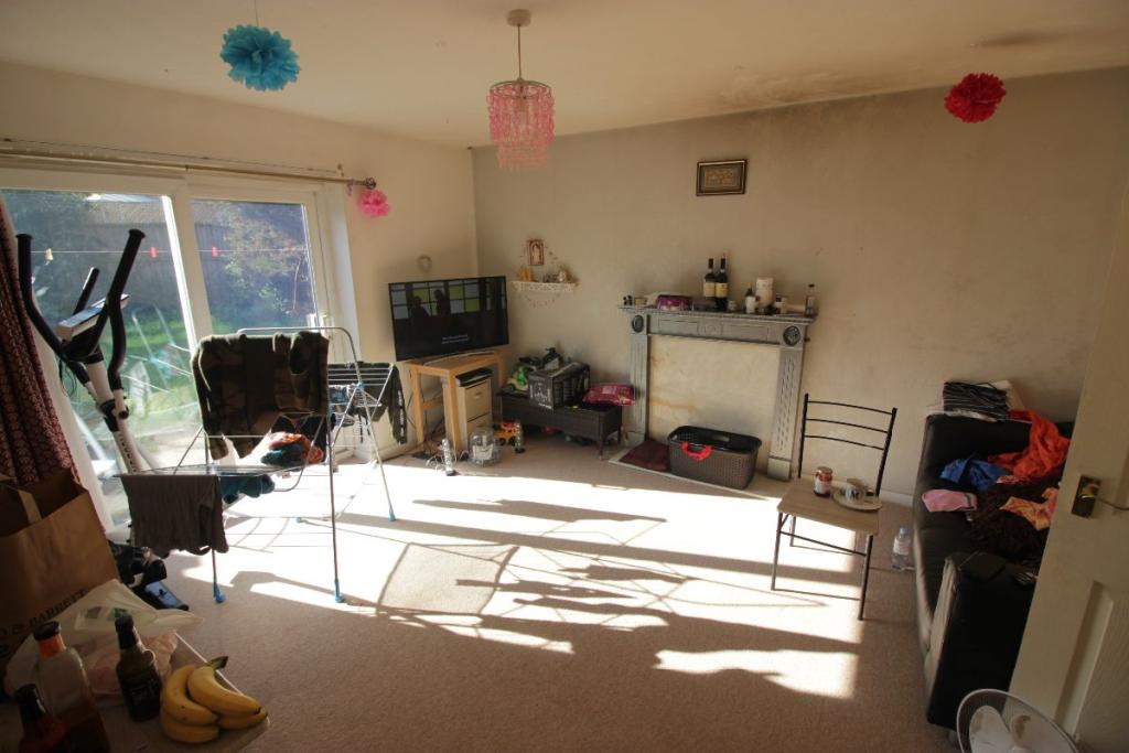 2 bedroom semidetached house for sale in Sparrow Hall Road, Fazakerley