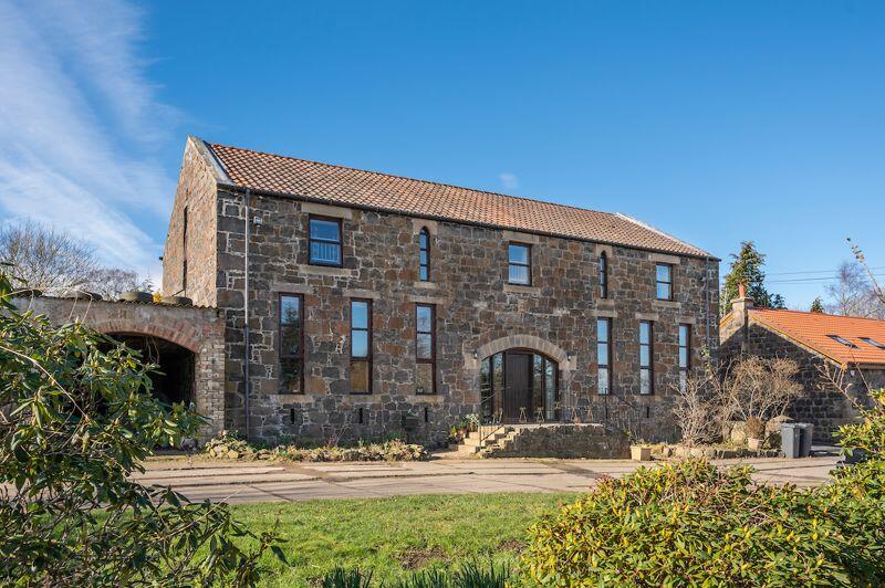 5 bedroom smallholding for sale in 2 Blackfaulds Farm, Avonbridge
