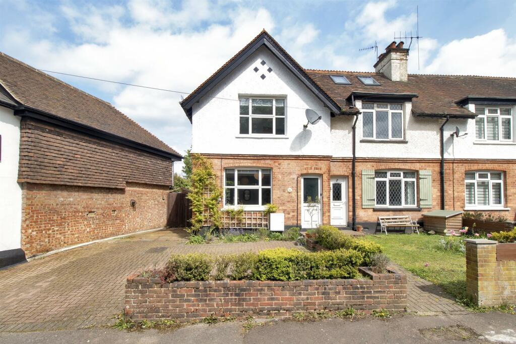 Main image of property: Quarry Cottages, London Road, Sevenoaks