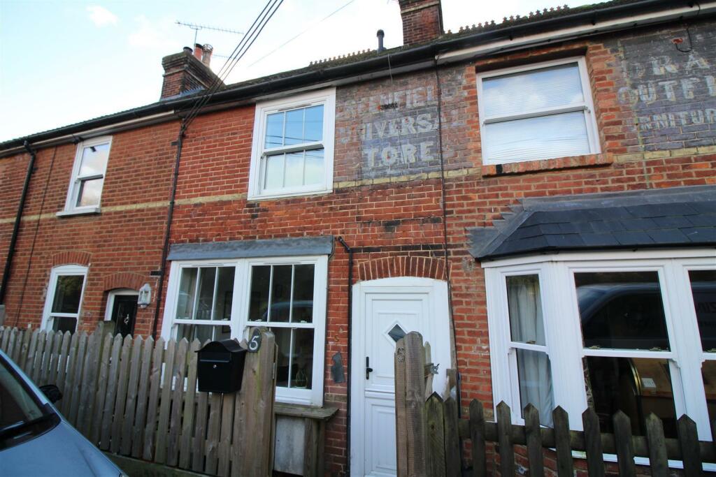 2 bedroom terraced house for rent in Noahs Ark, Kemsing, Sevenoaks, TN15