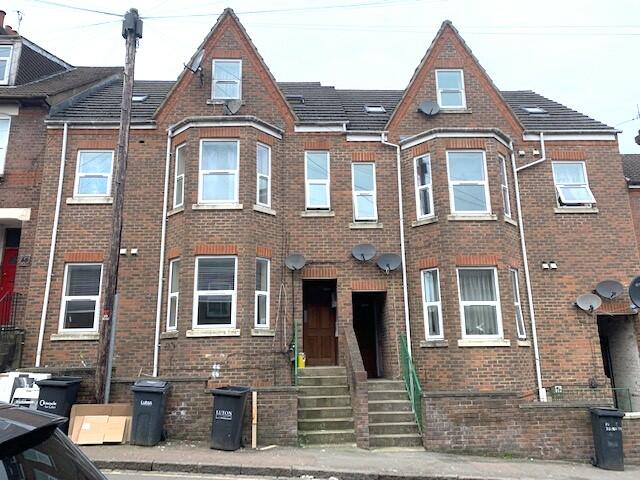 Main image of property: Buxton Road, Luton, Bedfordshire, LU1