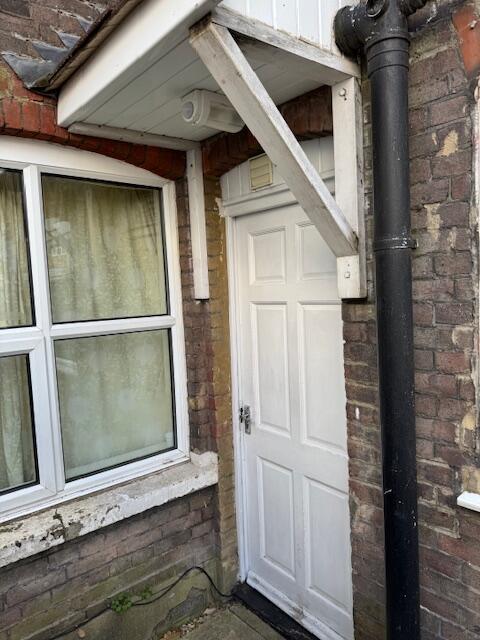 Main image of property: Clarendon Road, Luton, Bedfordshire, LU2