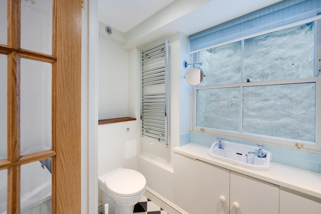 Additional property image - Westfield Place, Clifton, BS8