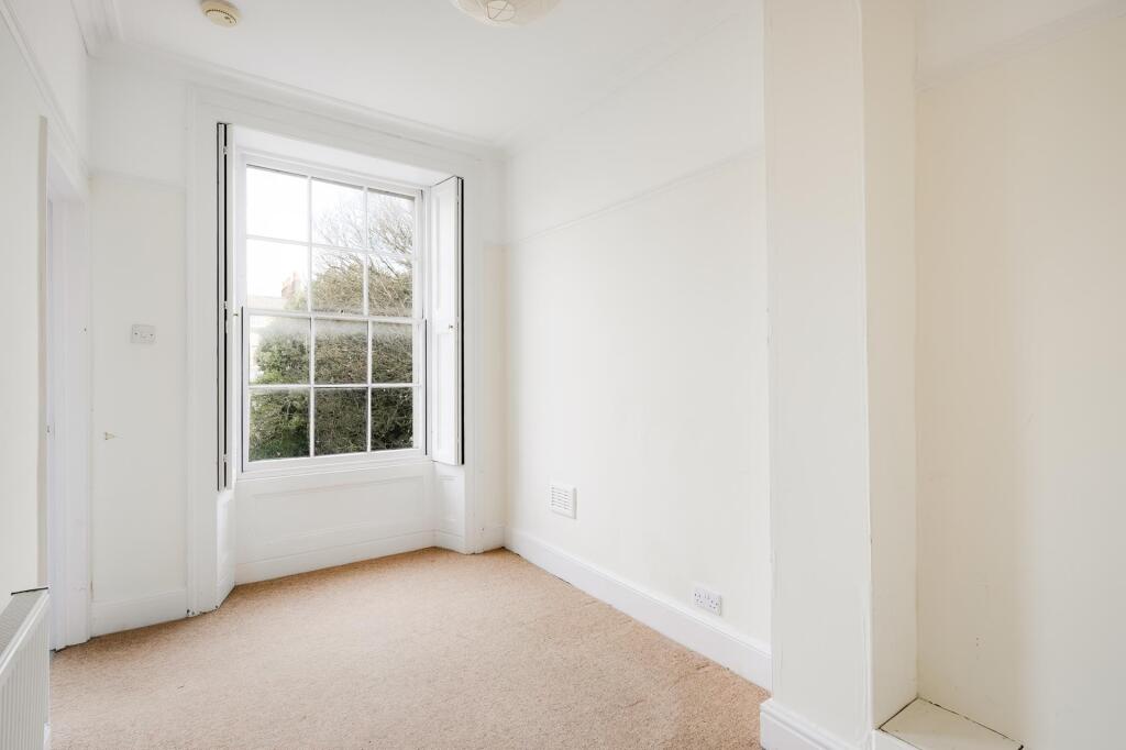 Additional property image - Caledonia Place, Clifton, BS8