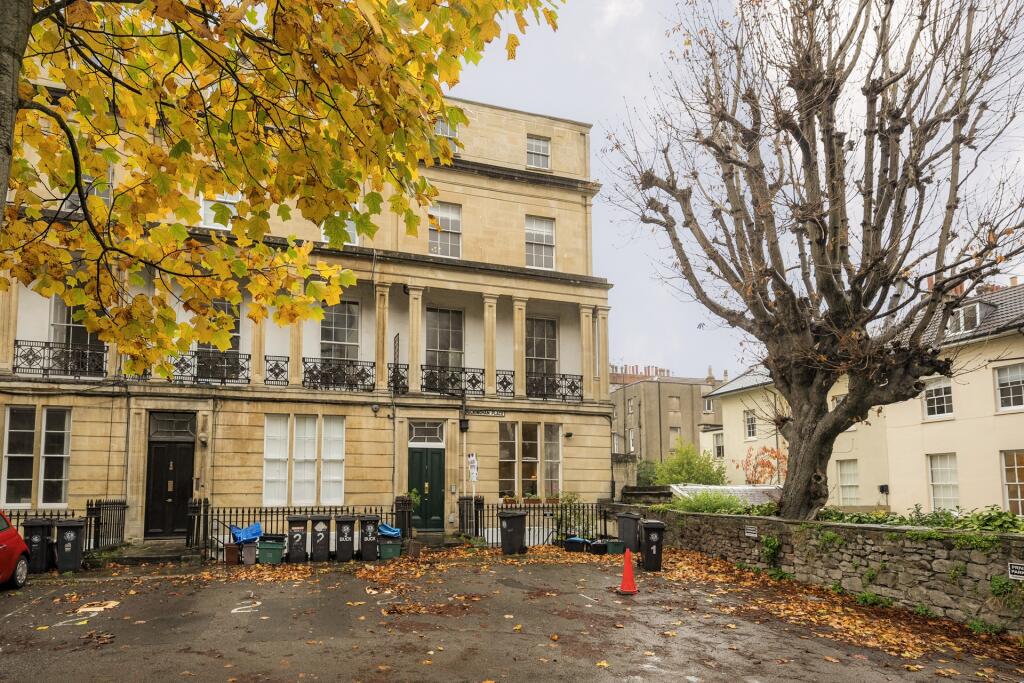 Main image of property: Buckingham Place, Clifton