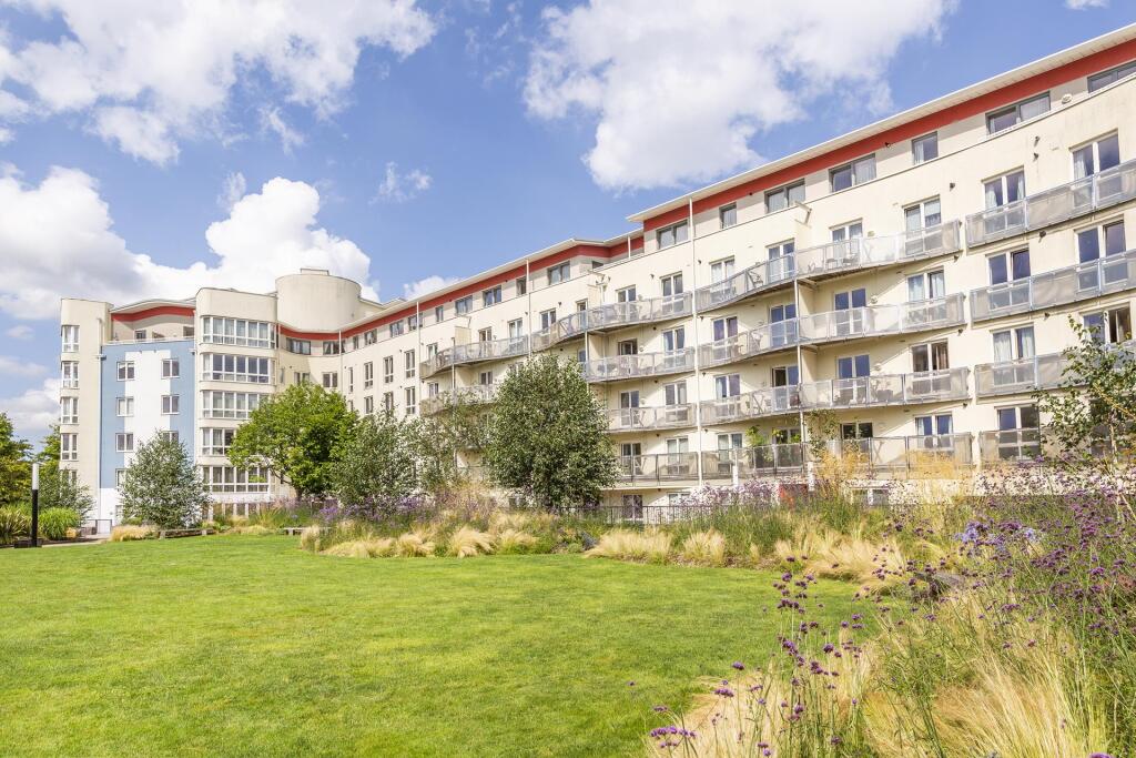 Main image of property: The Crescent, Hanover Quay