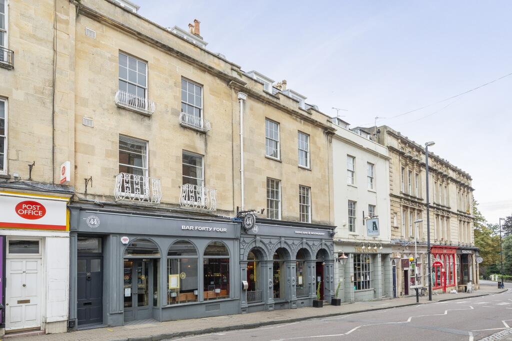 Main image of property: Flat , Regent Street, BS8