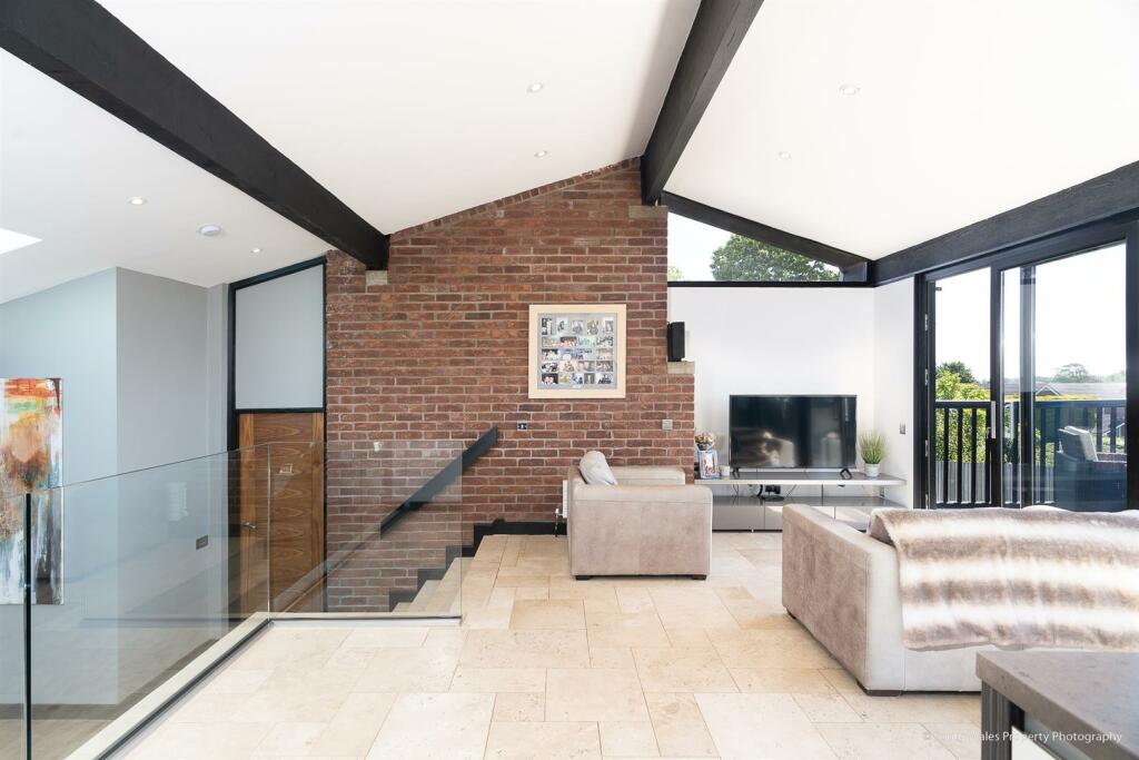 Additional property image - The Old Orchard, 7 Merevale, Dinas Powys, CF64 4HS