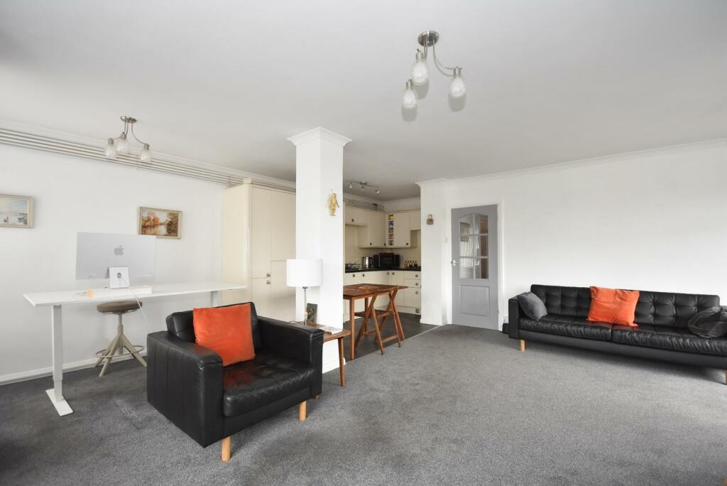 Additional property image - 54 Seabank, The Esplanade, Penarth, CF64 3AR