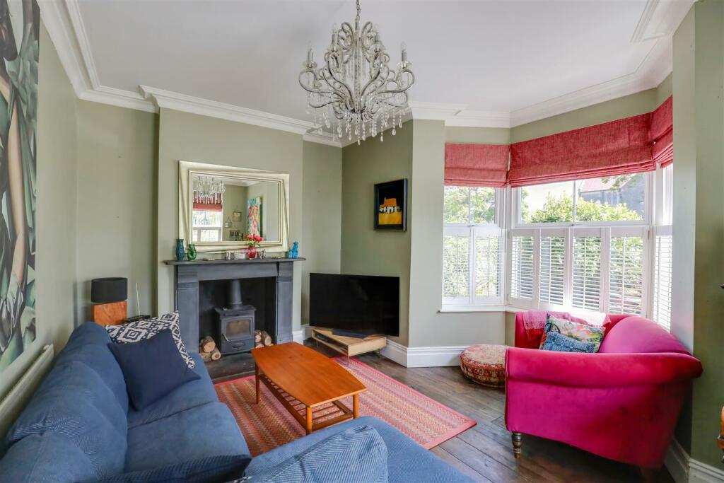 Additional property image - 1 St. Augustines Place, Penarth, CF64 1BJ