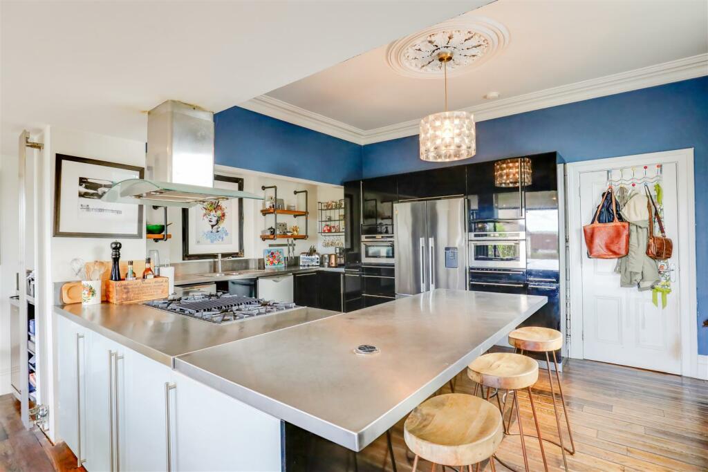 Additional property image - 1 St. Augustines Place, Penarth, CF64 1BJ