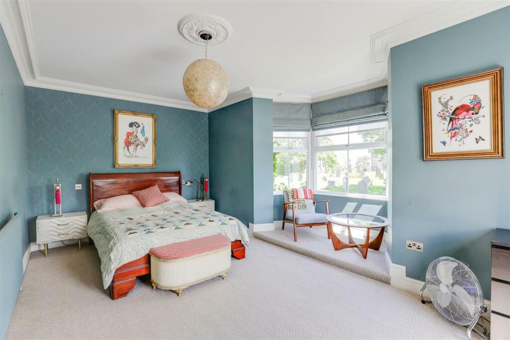 Additional property image - 1 St. Augustines Place, Penarth, CF64 1BJ