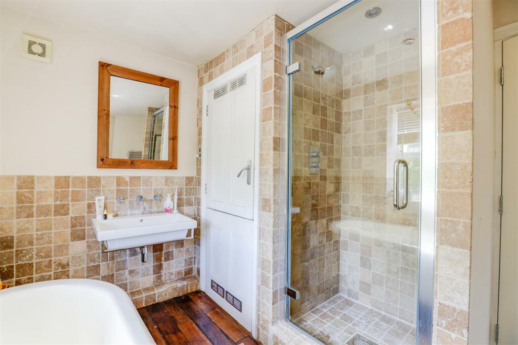 Additional property image - 1 St. Augustines Place, Penarth, CF64 1BJ