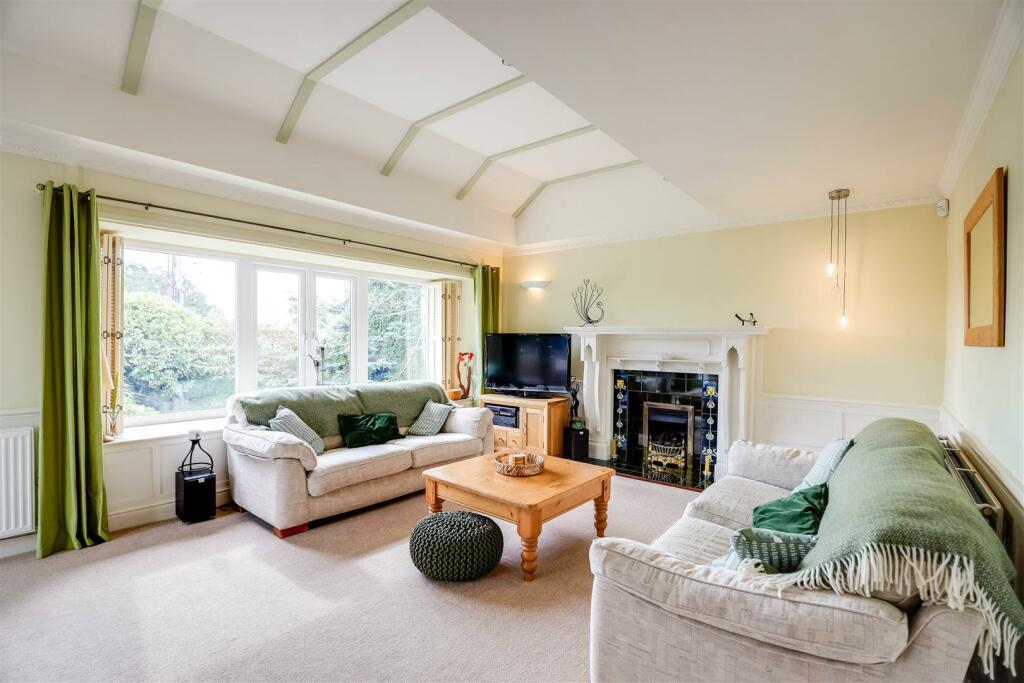 Additional property image - 2 Turnpike Close, Dinas Powys, CF64 4HT