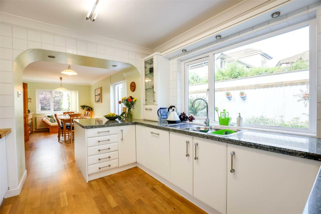 Additional property image - 2 Turnpike Close, Dinas Powys, CF64 4HT