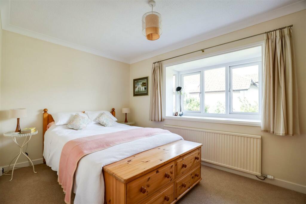 Additional property image - 2 Turnpike Close, Dinas Powys, CF64 4HT