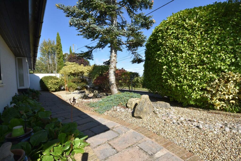 Additional property image - 2 Turnpike Close, Dinas Powys, CF64 4HT