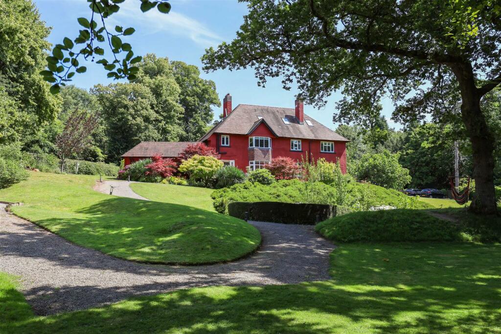 Additional property image - Trefnant, Dinas Powys, Vale Of Glamorgan, CF64 4HH