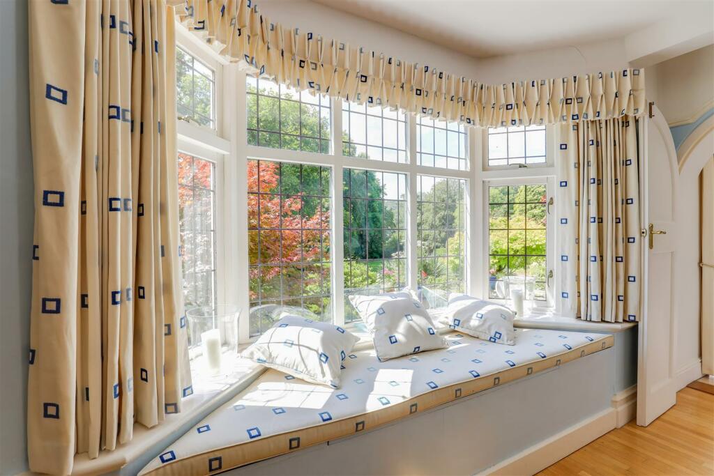 Additional property image - Trefnant, Dinas Powys, Vale Of Glamorgan, CF64 4HH