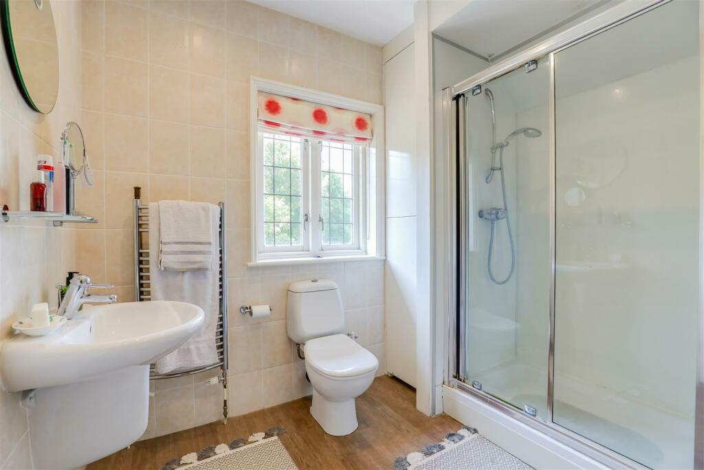 Additional property image - Trefnant, Dinas Powys, Vale Of Glamorgan, CF64 4HH