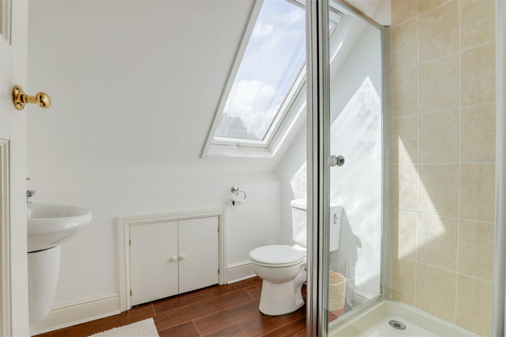 Additional property image - Trefnant, Dinas Powys, Vale Of Glamorgan, CF64 4HH